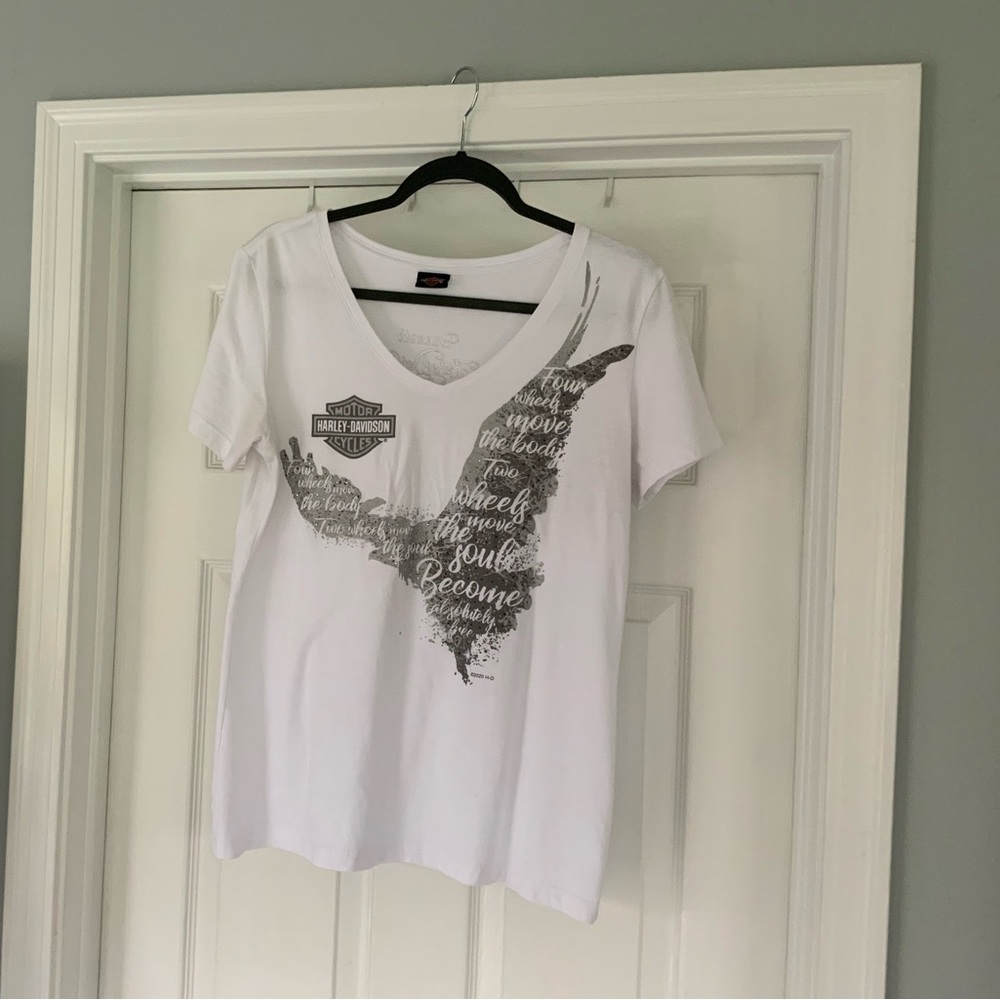 Womens Harley-Davidson T-Shirt. Medium.
